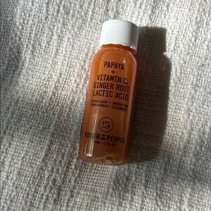 ⭐️ 5 for $20 - Youth to the People Superfruit Cleanser Mini - 1oz